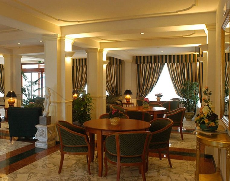 Hotel Azzolini Villagrazia Di Carini ภายนอก รูปภาพ
